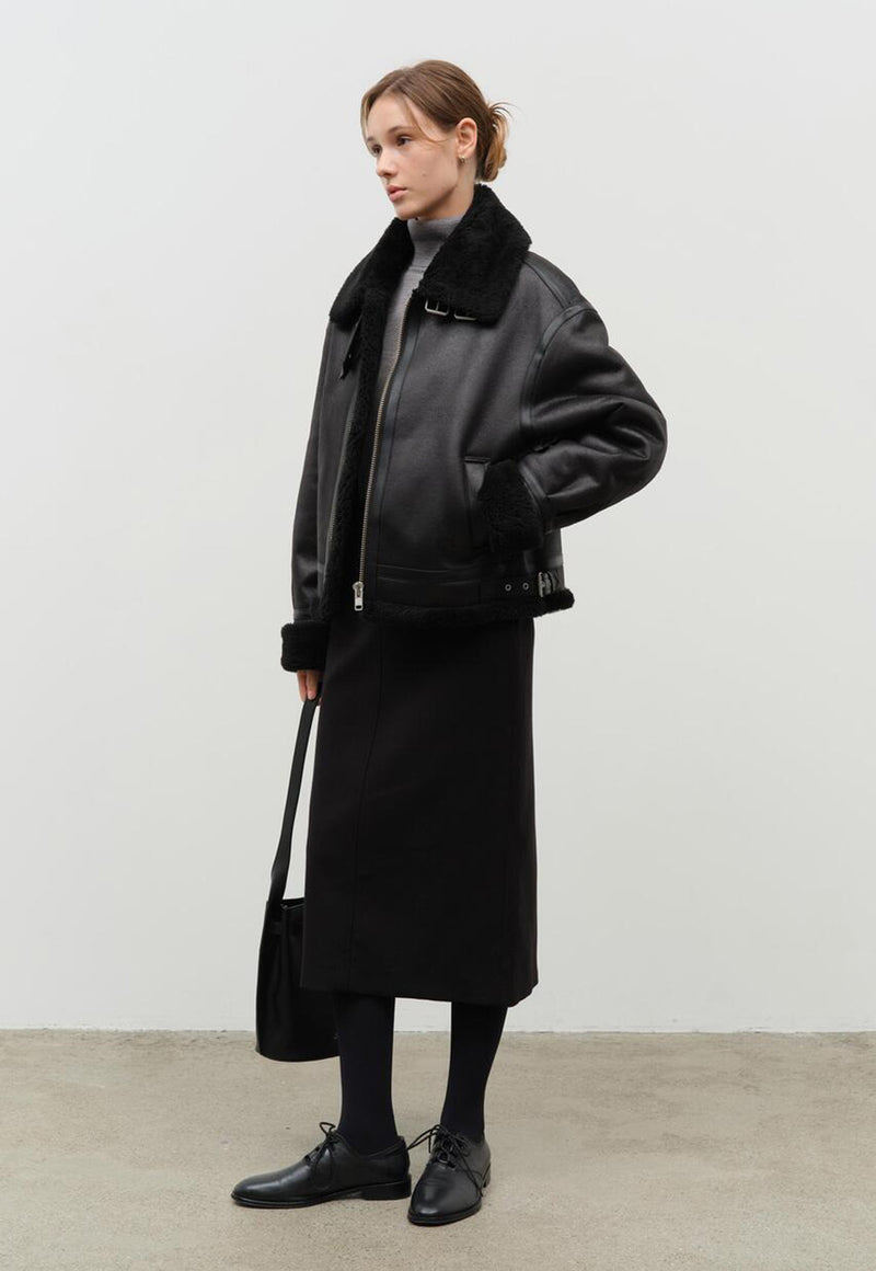 Loose Fit Vegan Shearling Jacket Black