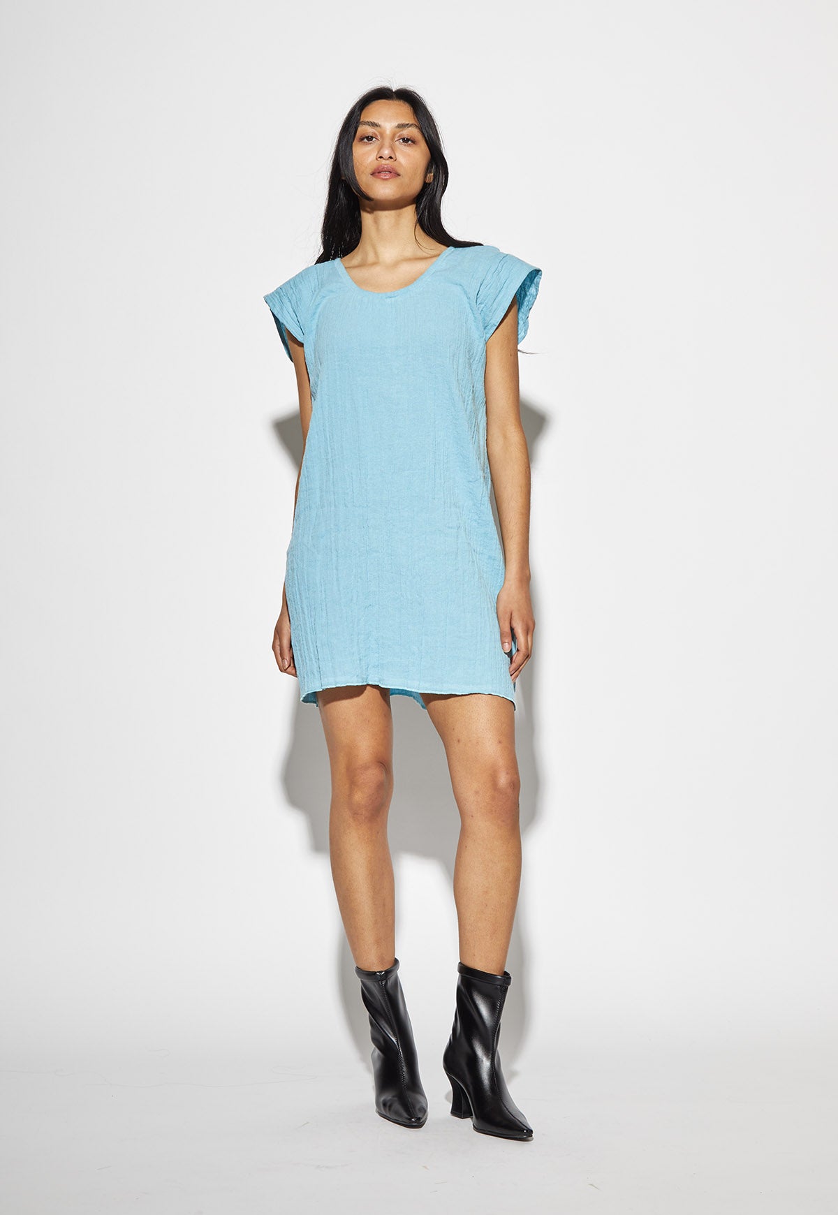 Max Top Crinkle Linen Wuxi Blue – NOIS NEW YORK