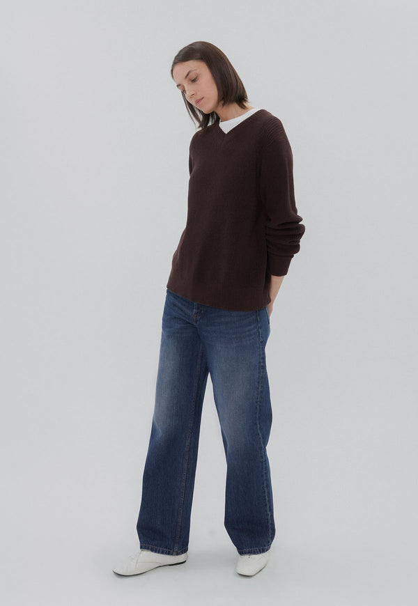 Hotel Sweater Long Sleeve Chocolate