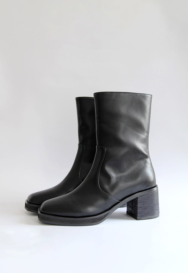 Norfolk Stacked Ankle Heel Boot