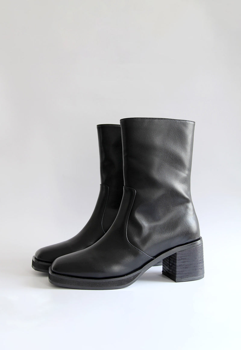 Norfolk Stacked Ankle Heel Boot