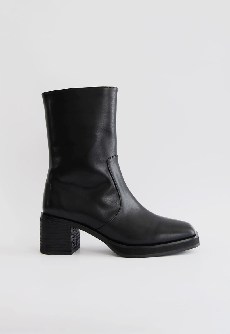 Norfolk Stacked Ankle Heel Boot