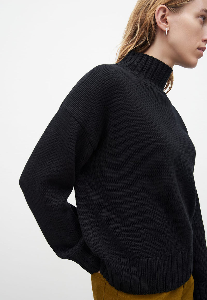 Staple Sweater Black