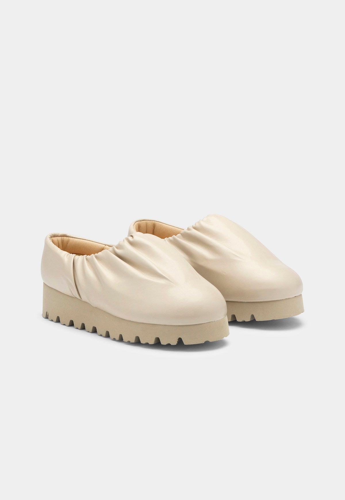 Yume-Yume-X-ADSB-Camp-Shoe-Mid